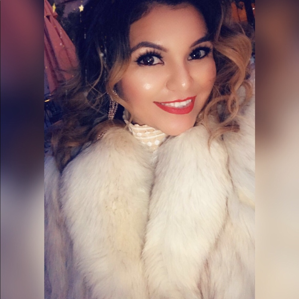 Meet your Posher, Nichole